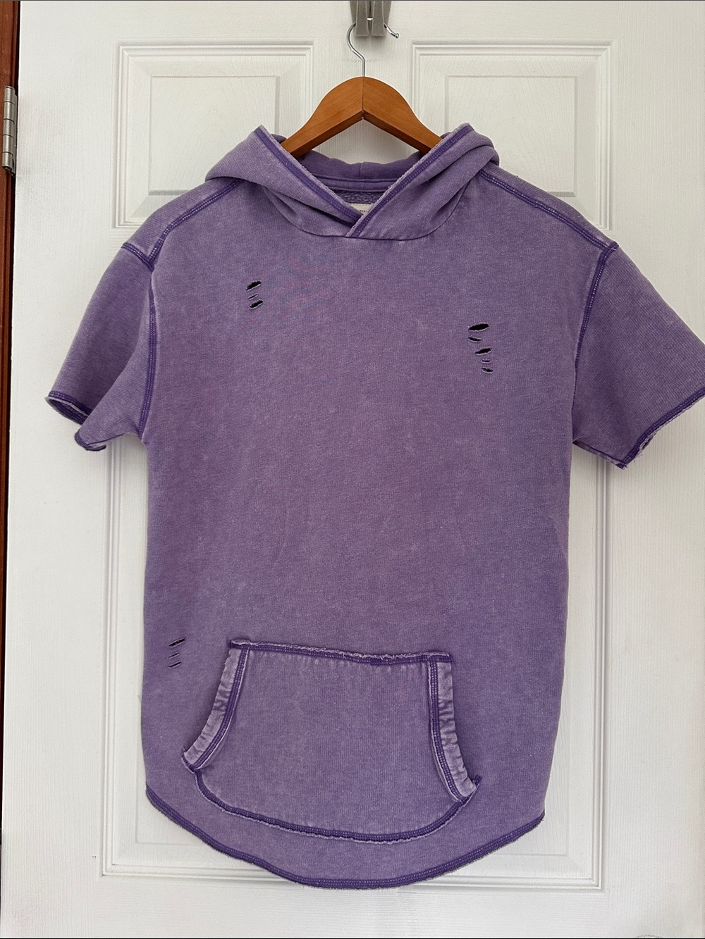 EUC Hollister Purple Distressed Short-Sleeve Hoodie